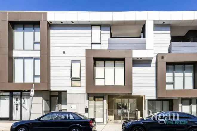 House For Sale , 28, Lethbridge Street, Melbourne, Victoria