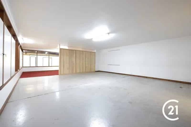 7-11 Warren Street, Echuca VIC 3564 - Commercial For Lease