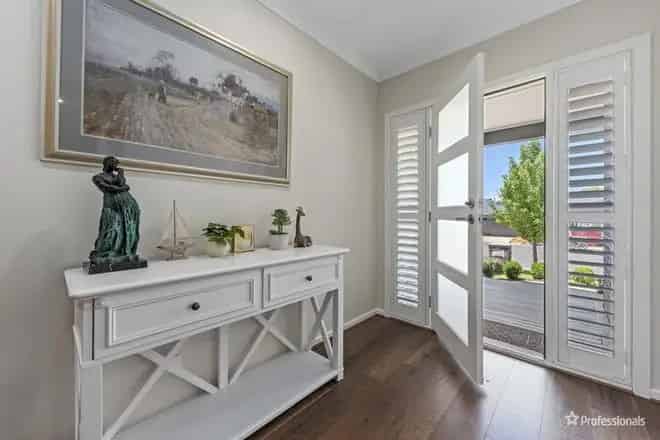 House For Sale , 9, Chisholm Street, Maryborough, Victoria