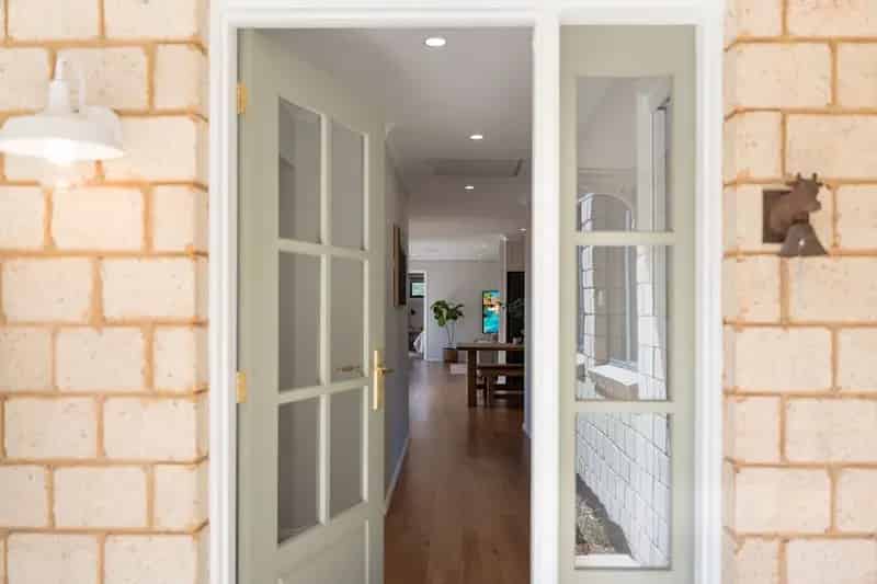 Thoughtfully Renovated Family Home with Breathtaking Views - 102 Badgery Road, Burra