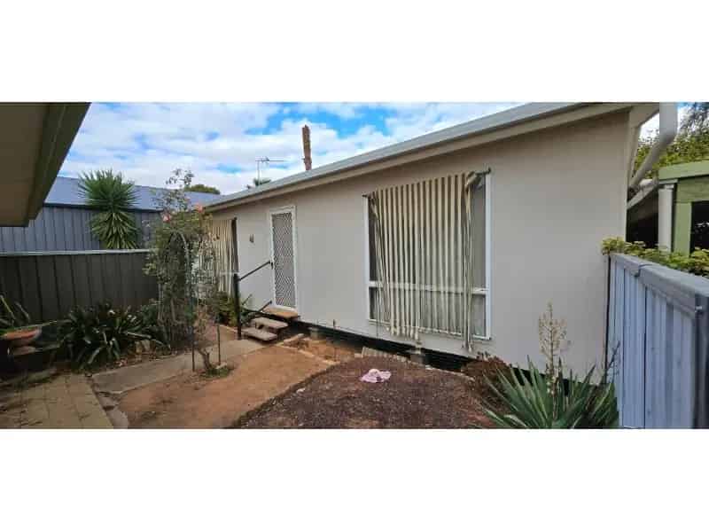 One Bedroom Unit