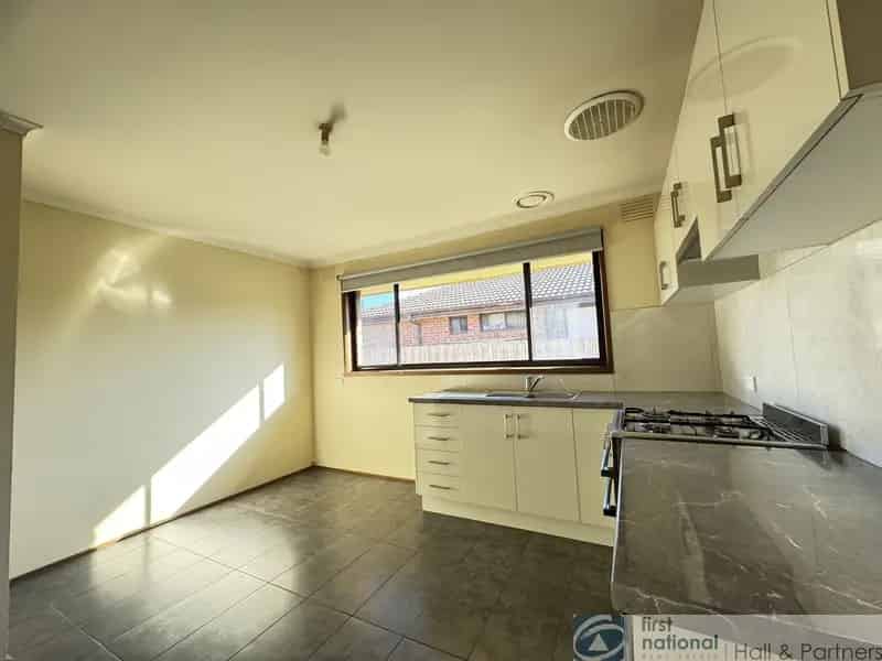 2 rooms house of 133 m² in Melbourne