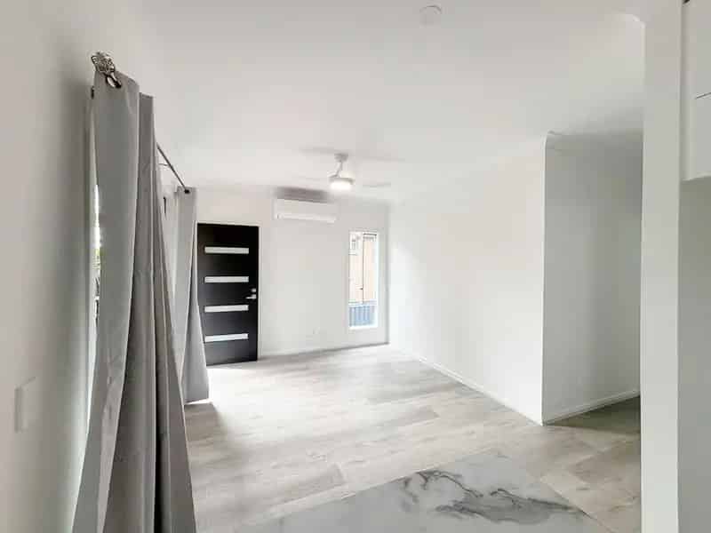 Brand New Granny Flat In Rochedale South For Rent