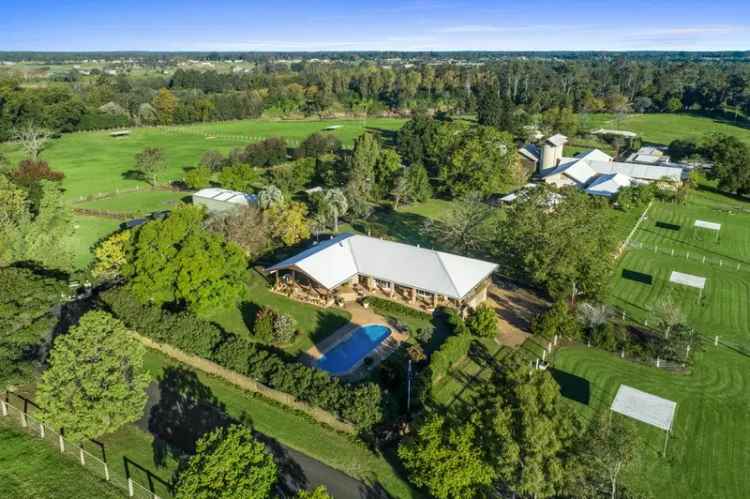 Ideal Horse Haven or Idyllic Retreat with River Frontage