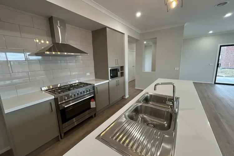 House For Rent in Melbourne, Victoria