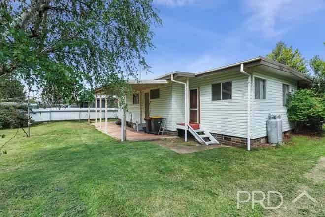 House For Sale , Tumut, New South Wales