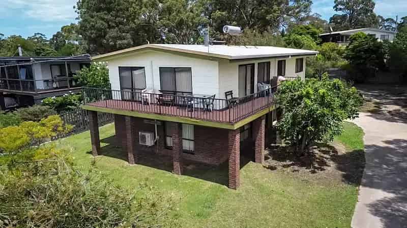House For Rent , 15, Brady Street, Mallacoota, Victoria