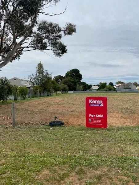 Vacant Land in Cummins