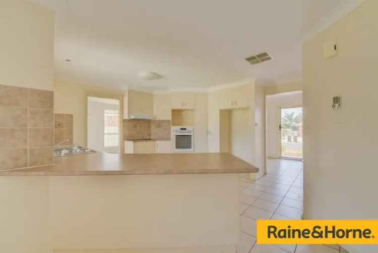 House For Rent in Tamworth, New South Wales