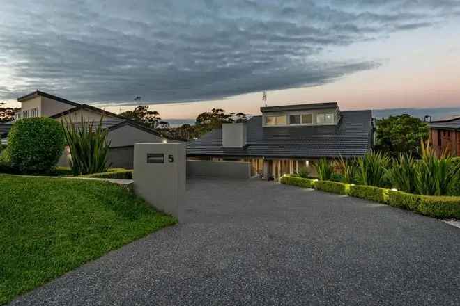 Luxury 5-Bedroom Ocean View Home with Pool Dudley