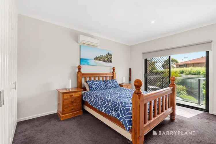 3 Bed Home Diamond Hills Estate Greensborough