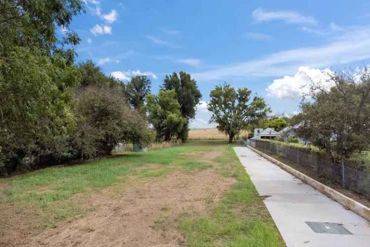 Braidwood Residential Lots: Two Blocks Available