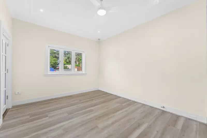 Beautifully presented, ultra affordable and perfectly located cottage