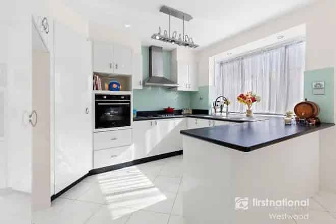House For Sale , 71, Bellbridge Drive, Melbourne, Victoria