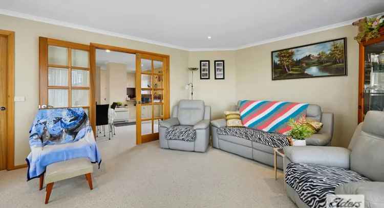 House For Sale in 7, Ewington Way, Burnie, Tasmania