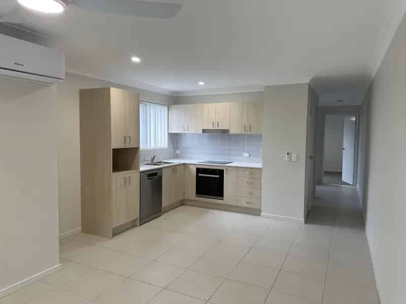 Real Estate For Lease - 2/11 Tash Court - Waterford , QLD