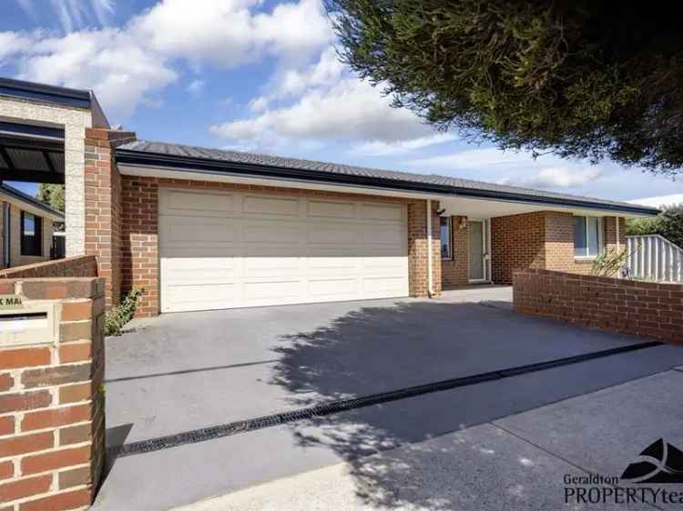 House For Sale in Geraldton, Western Australia