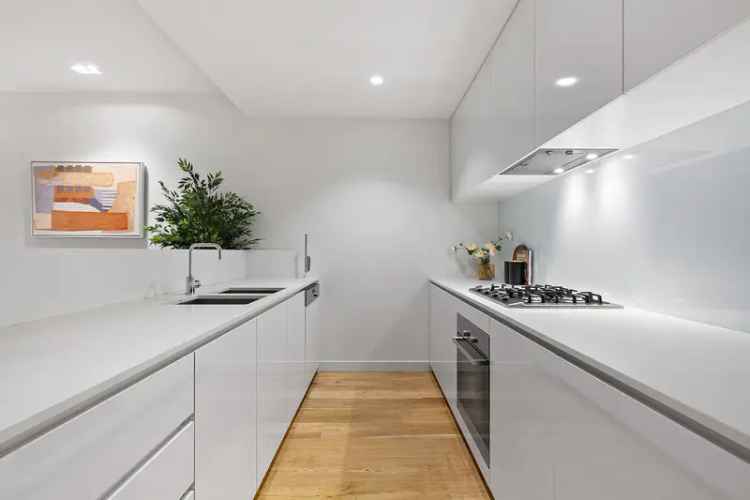 Apartment For Sale in Melbourne, Victoria