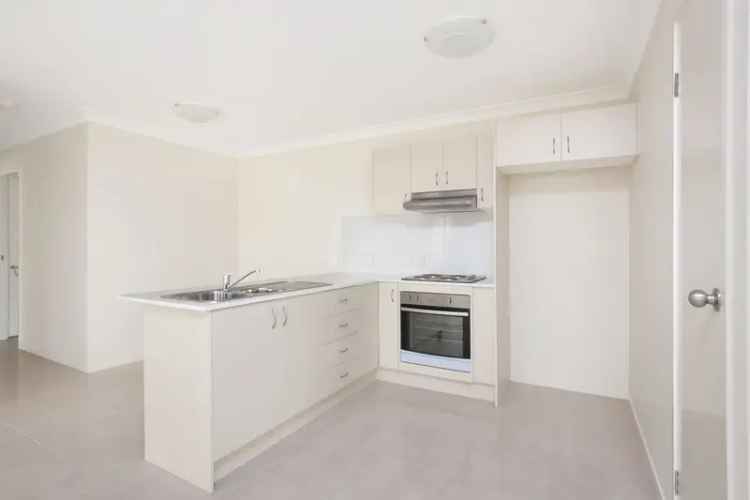 Leased two bedroom home near Griffith University and Logan Hospital