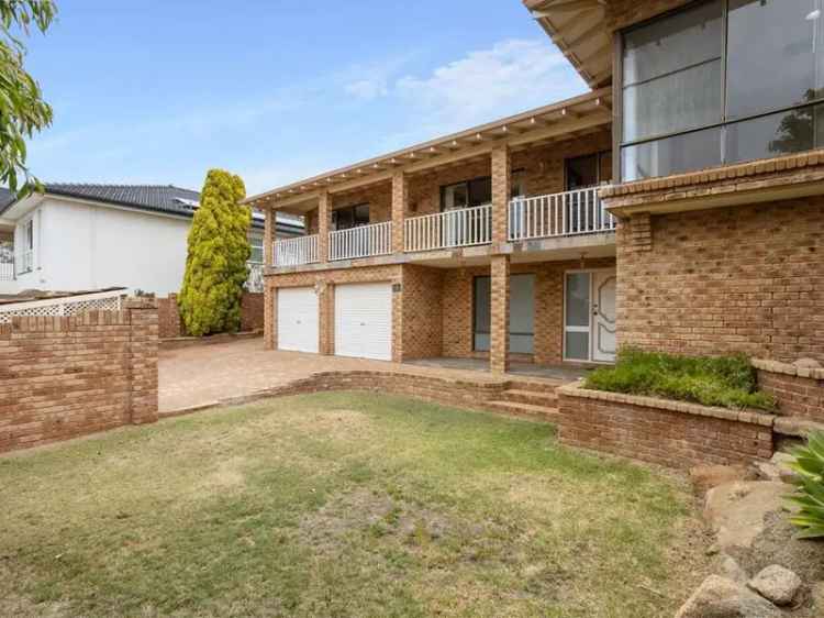 House For Sale in City of Stirling, Western Australia