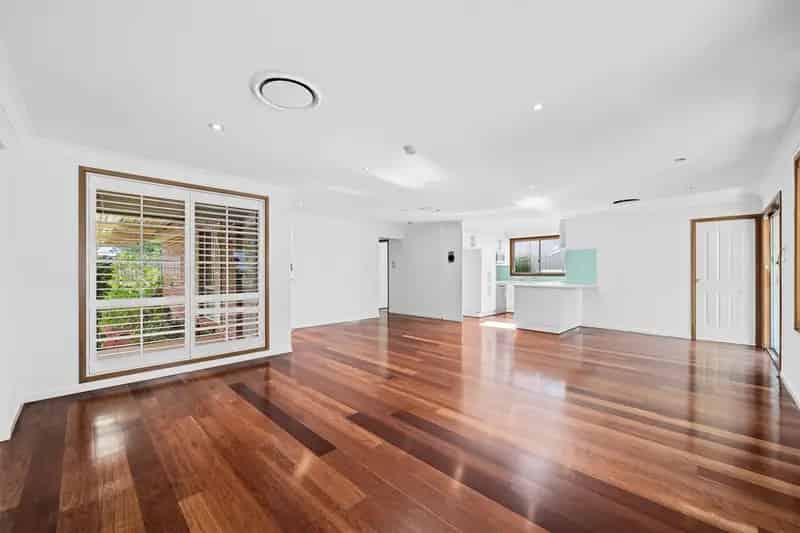 Real Estate For Lease - 171 Farnham Road - Quakers Hill , NSW