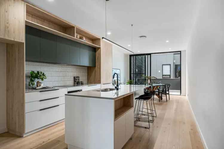 Buy Townhome in Stepney with Modern Design and Amazing Features