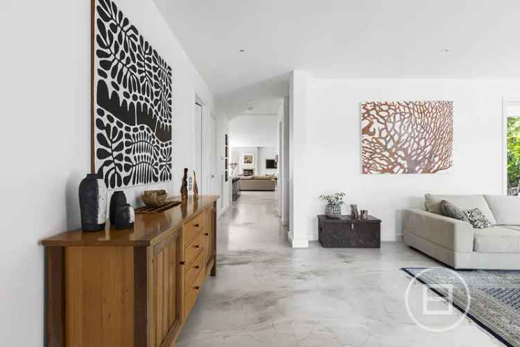 House For Sale in Melbourne, Victoria