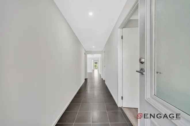 House For Sale in Melbourne, Victoria