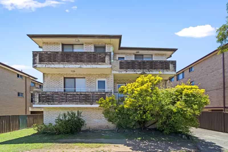 Buy Block of Units in Cabramatta with 2 Bedrooms and Garage