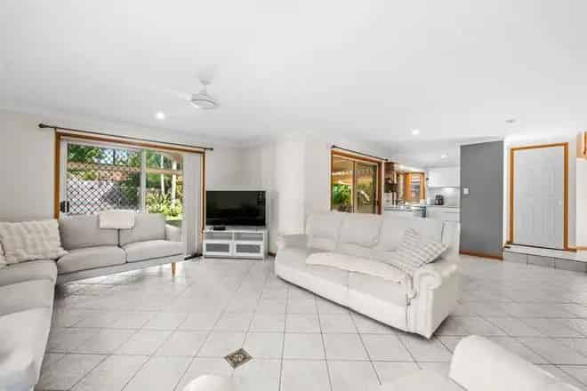 House For Sale , 9, Seaton Place, City of Brisbane, Queensland