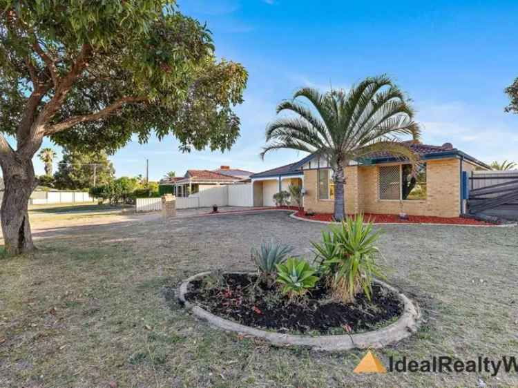 House For Sale in City of Gosnells, Western Australia