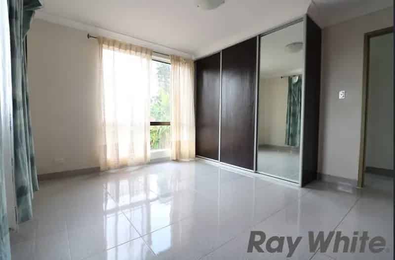 3 BEDROOM HOUSE - WATER & GAS INCLUDED