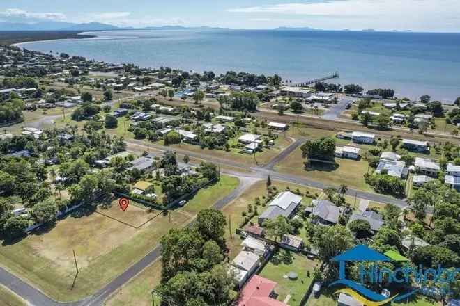 Land For Sale in Cardwell, Queensland