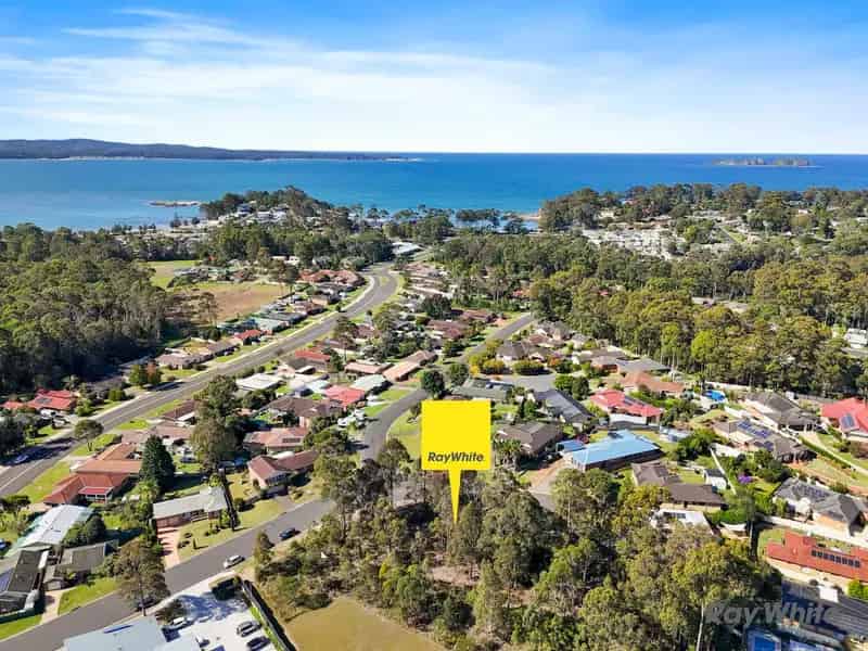 DA APPROVED TOWNHOUSE/VILLA DEVELOPMENT SITE! 6 Cunningham Crescent, Sunshine Bay