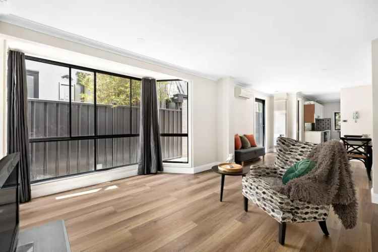 Residential For Sale in Melbourne, Victoria