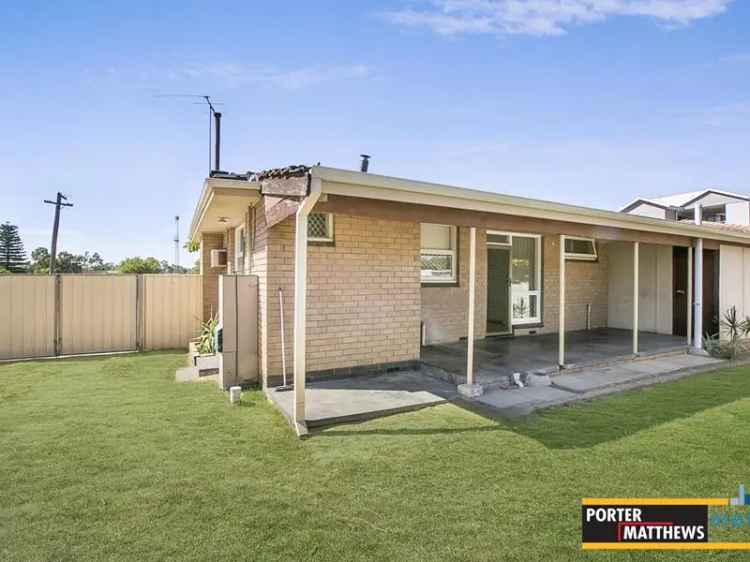 House For Sale in City of Gosnells, Western Australia