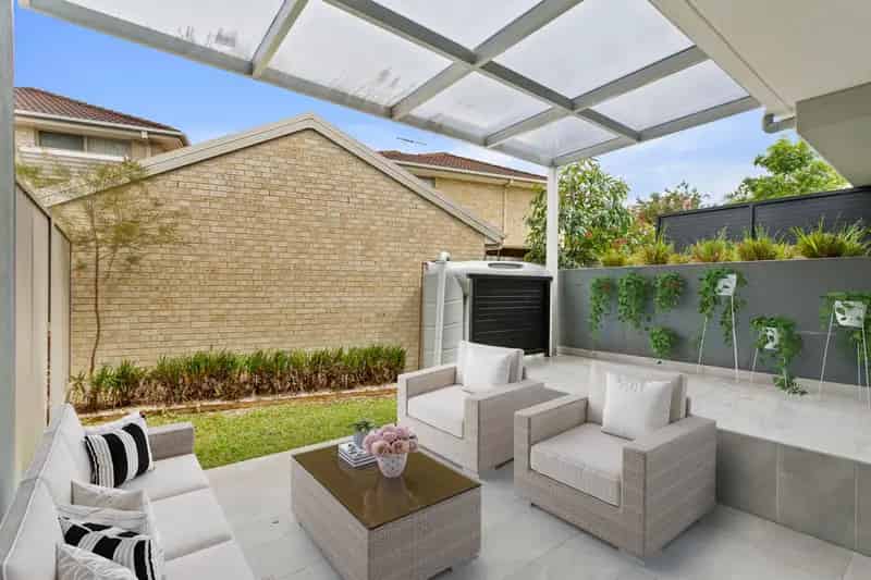 Lease Townhouse Sans Souci Beachside Four Bedrooms Modern Living