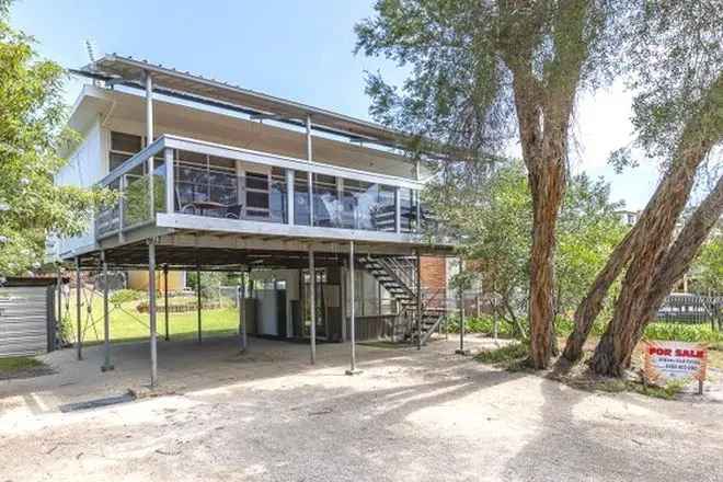 House For Sale in Loch Sport, Victoria