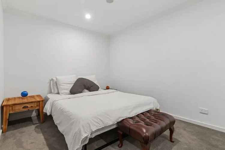 2 rooms apartment of 138 m² in Melbourne