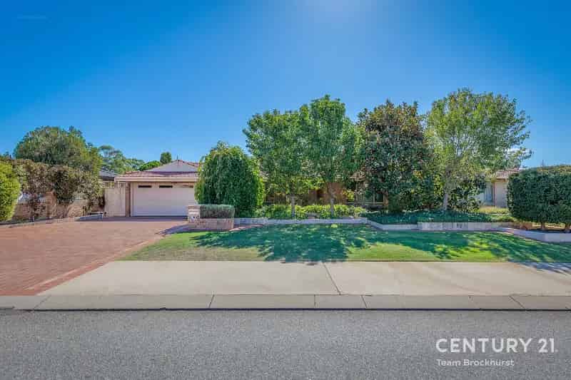 4 Freedman Way, Winthrop WA 6150 - House For Sale