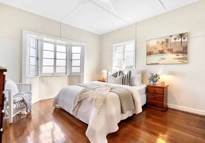 Inner City Positioning & Desired Dual Living!