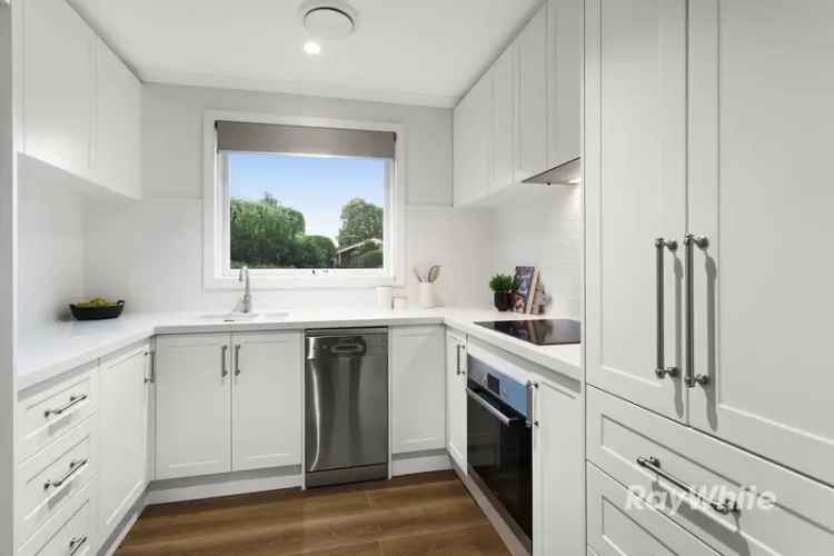 Move in Ready in a Private Lifestyle Location