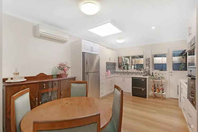 Villa For Rent in Melbourne, Victoria