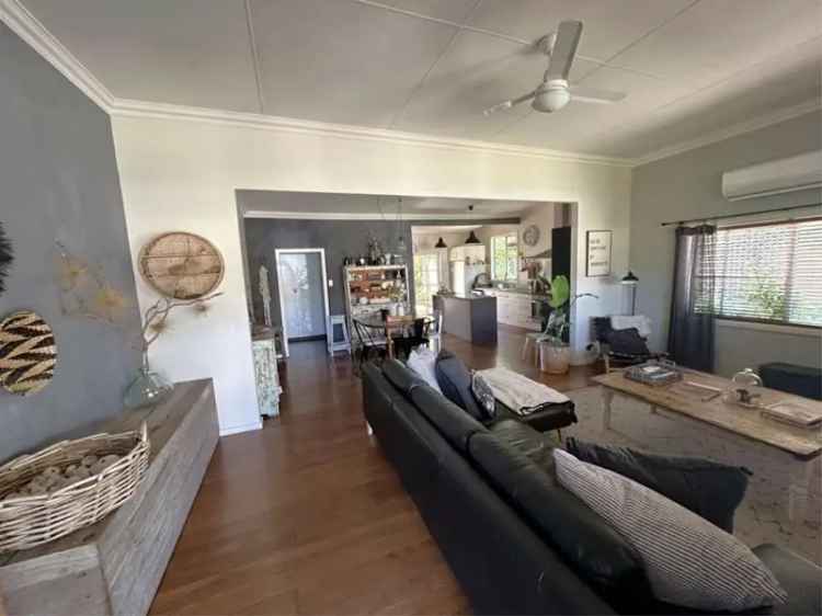 House For Sale in Geraldton, Western Australia