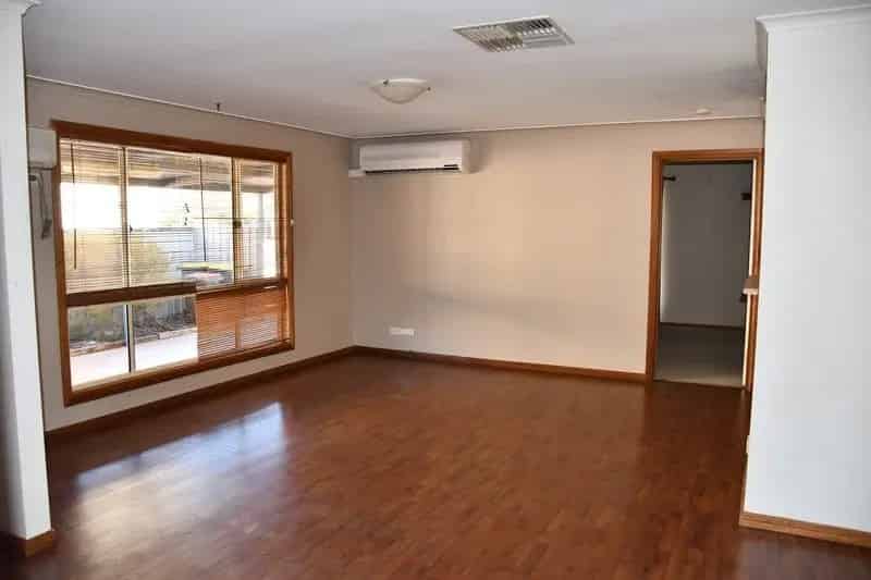 Buy home in a desirable location with 4 bedrooms and outdoor features
