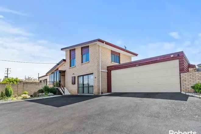 House For Sale in Devonport, Tasmania