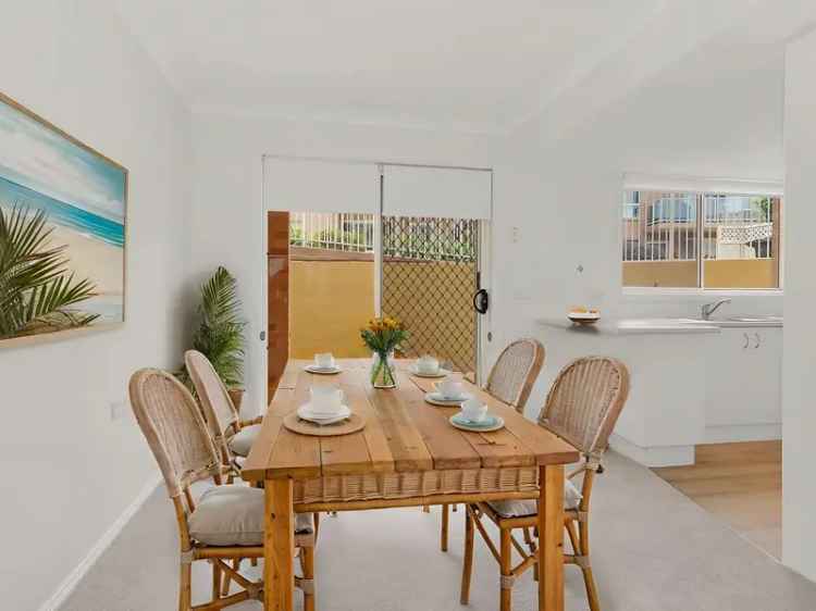 Camden View Village: 2-Bedroom Villa with Courtyard