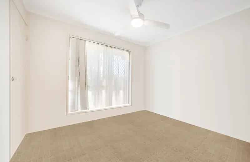 Two Bedroom Duplex with Remote Controlled Garage