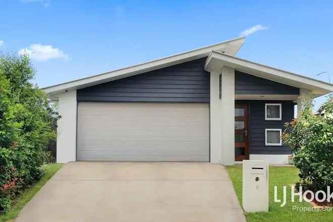 4 Bed 2 Bath House in Yarrabilba