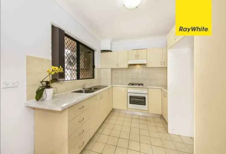 Modern Two Bedroom Apartment for Rent in Sydney with Secure Parking